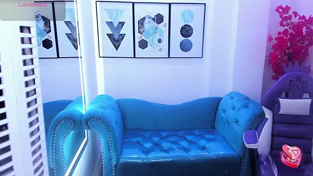 Akaza Hakuji  online show from 6, 2, 2026