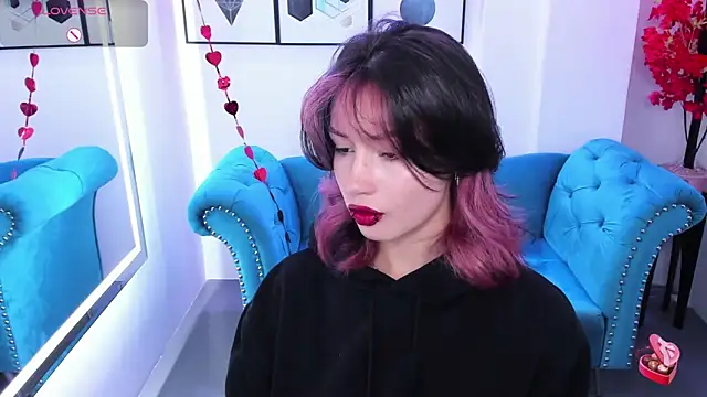 Akaza Hakuji  online show from 14, 2, 2026