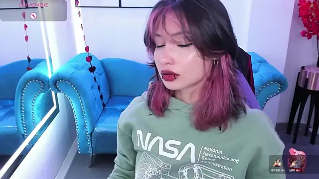 Akaza Hakuji  online show from 12, 2, 2026