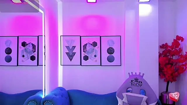 Akaza Hakuji  online show from 25, 2, 2026