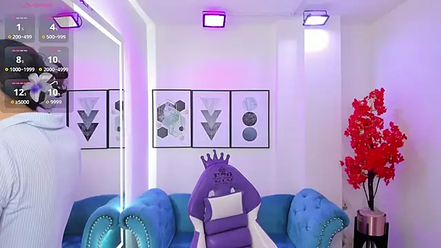 Akaza Hakuji  online show from 24, 10, 2025