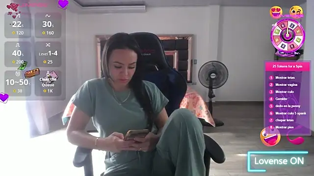 Snapshot of Francheskasmile chatting on 26, 9, 2025 Francheskasmile online show from 26, 9, 2025