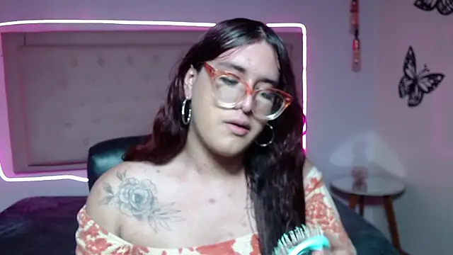 Snapshot of kathepickmanx chatting on 2, 10, 2025 kathepickmanx online show from 2, 10, 2025