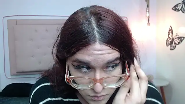 Snapshot of kathepickmanx chatting on 24, 9, 2025 kathepickmanx online show from 24, 9, 2025