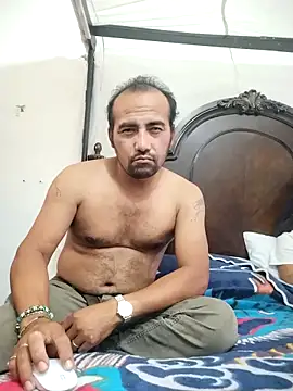 Goloso2423 online show from 3, 12, 2025