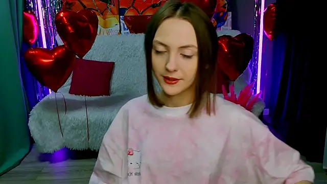 JesssWalker online show from 5, 3, 2025