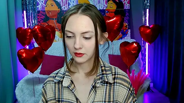 JesssWalker online show from 4, 3, 2025