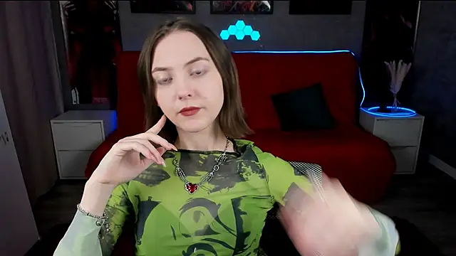 JesssWalker online show from 7, 2, 2025