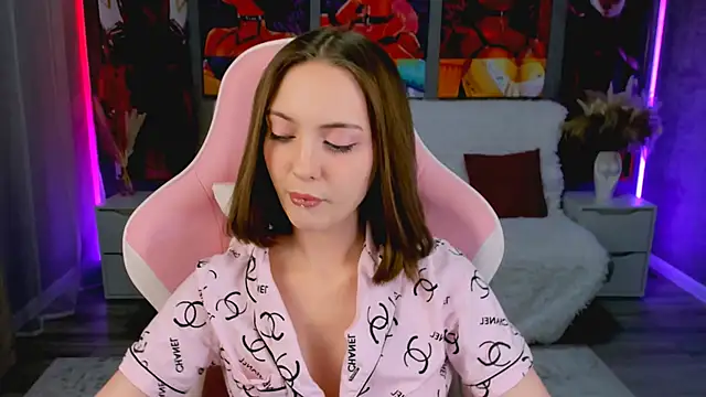 JesssWalker online show from 10, 2, 2026