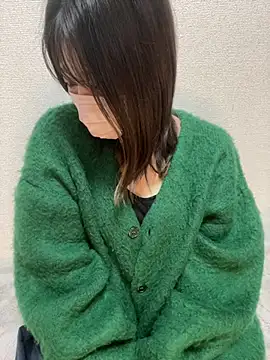 momo-love online show from 3, 2, 2025