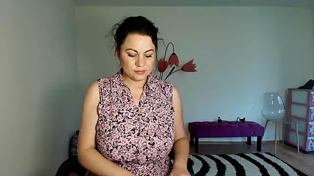 VixenVibesX online show from 18, 6, 2026