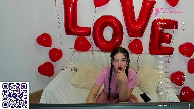 anna elfi online show from 12, 2, 2025