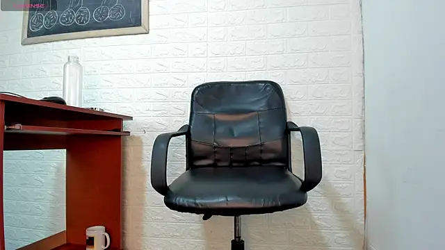 Miiss eva online show from 22, 3, 2025