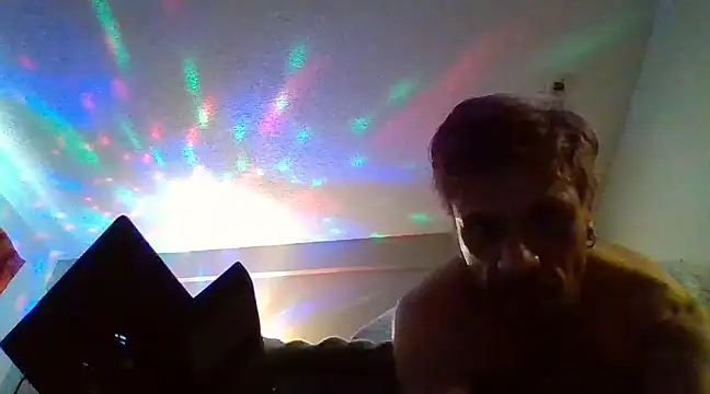 AQuickPhyx online show from 7, 3, 2025