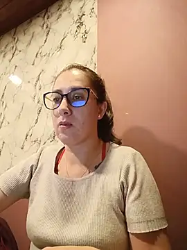 Snapshot of CHARLOTTE_1711 chatting on 5, 6, 2026 CHARLOTTE 1711 online show from 5, 6, 2026