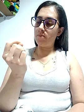 CHARLOTTE 1711 online show from 22, 12, 2025