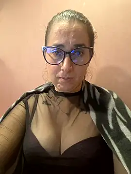 Snapshot of CHARLOTTE_1711 chatting on 15, 5, 2026 CHARLOTTE 1711 online show from 15, 5, 2026