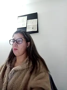 CHARLOTTE 1711 online show from 13, 3, 2025