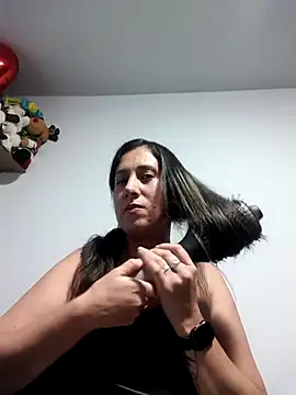 CHARLOTTE 1711 online show from 28, 9, 2025