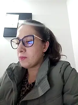 CHARLOTTE 1711 online show from 8, 3, 2025