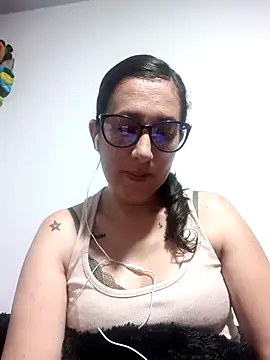 CHARLOTTE 1711 online show from 11, 11, 2025