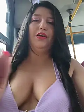Snapshot of Melyy_Edii chatting on 30, 6, 2026 Melyy Edii online show from 30, 6, 2026