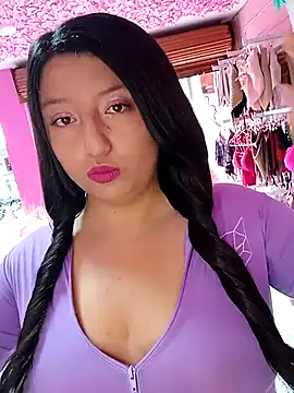 Snapshot of Melyy_Edii chatting on 10, 11, 2025 Melyy Edii online show from 10, 11, 2025