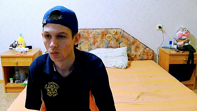 Snapshot of Lester_Broo chatting on 4, 3, 2025 Lester Broo online show from 4, 3, 2025