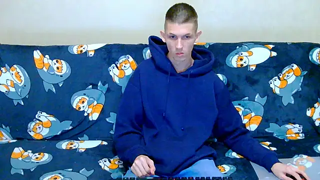 Snapshot of Lester_Broo chatting on 5, 10, 2025 Lester Broo online show from 5, 10, 2025