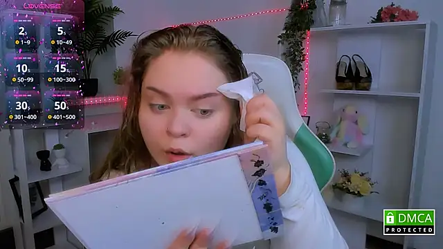 Erica  Alta online show from 28, 11, 2025