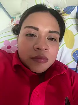 Yessica 832 online show from 13, 2, 2026