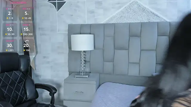 BellaaStorm online show from 24, 10, 2025