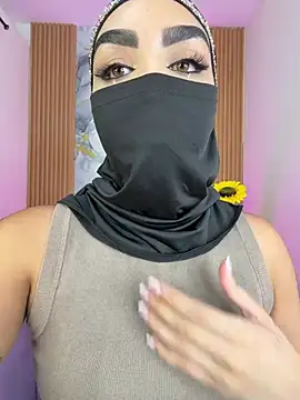 Snapshot of Maissa_Alabi chatting on 21, 7, 2026 Maissa Alabi online show from 21, 7, 2026