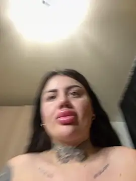 Snapshot of ShadowSweety chatting on 9, 5, 2026 ShadowSweety online show from 9, 5, 2026