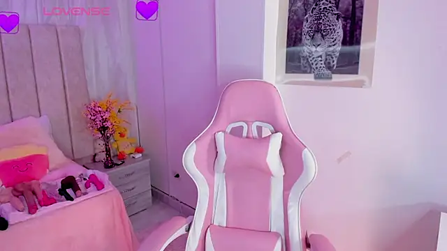 tamy xoo online show from 18, 3, 2025