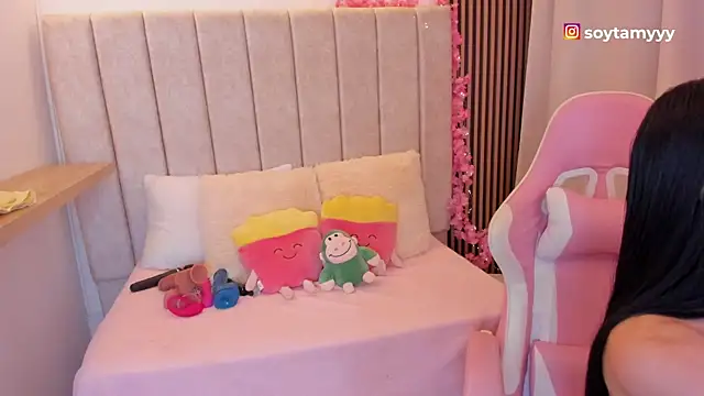 tamy xoo online show from 15, 4, 2026