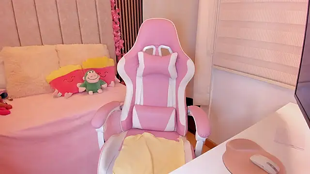 tamy xoo online show from 10, 4, 2026