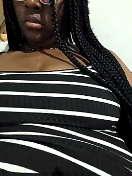 Snapshot of gatinha776 chatting on 15, 11, 2025 gatinha776 online show from 15, 11, 2025