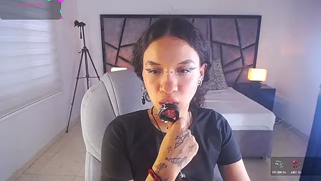 ilitzy cardona online show from 10, 9, 2025