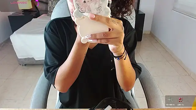 ilitzy cardona online show from 29, 9, 2025