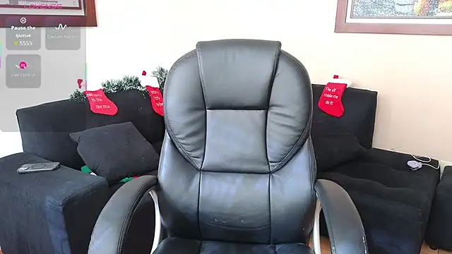 hairyncuteass online show from 26, 11, 2025