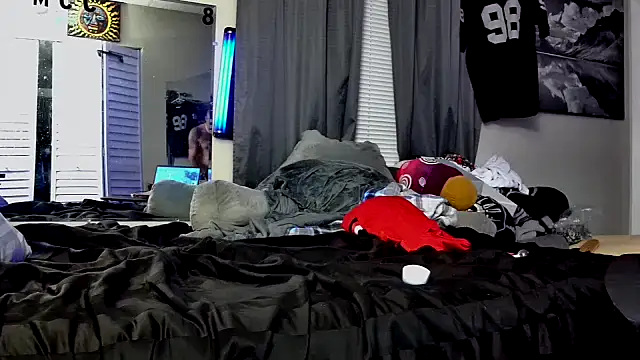 1badfucka online show from 17, 2, 2025