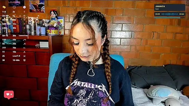 Annycolin  online show from 2, 10, 2025