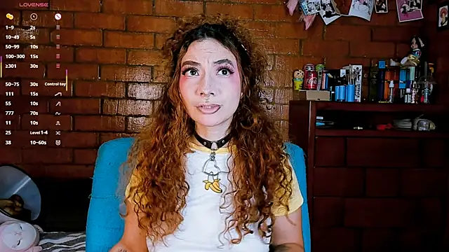 Annycolin  online show from 14, 5, 2026