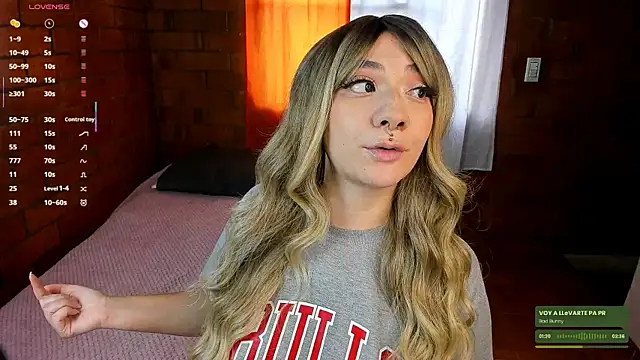 Annycolin  online show from 31, 1, 2025