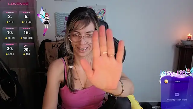 Snapshot of Princezzlove3 chatting on 9, 6, 2026 Princezzlove3 online show from 9, 6, 2026