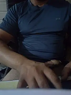 xxxsmartboyxxx online show from 7, 4, 2026