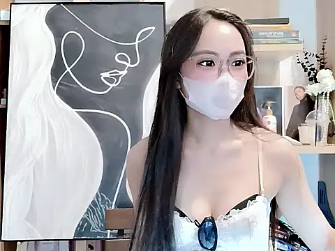 Lush-Office online show from 19, 12, 2025