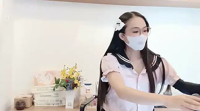 Lush-Office online show from 8, 3, 2025