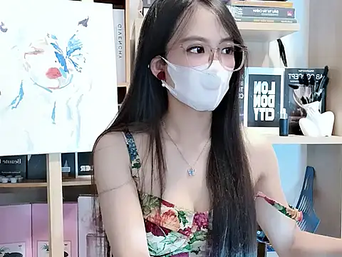 Lush-Office online show from 2, 10, 2025